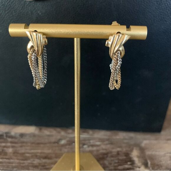 Avon Vintage 1970's Chain Tassel Earrings Post Back Tri-Color Gold-Tone Edgy - Picture 10 of 16